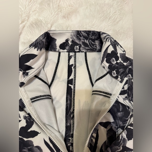 Forme Jacket Brisk Bloom - Picture 15 of 15